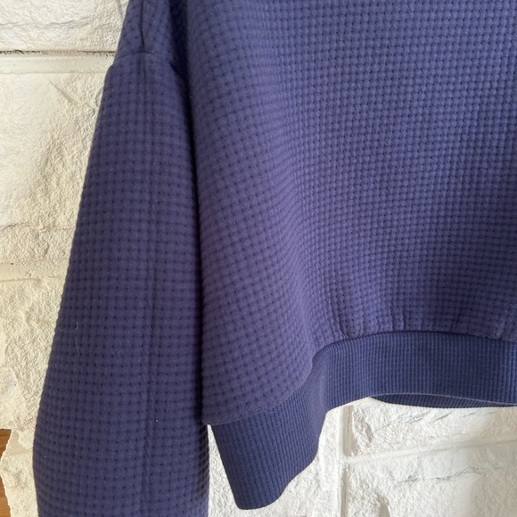 Nike Sportswear City Ready Fleece Crewneck Cropped Sweatshirt Size L - Picture 9 of 15